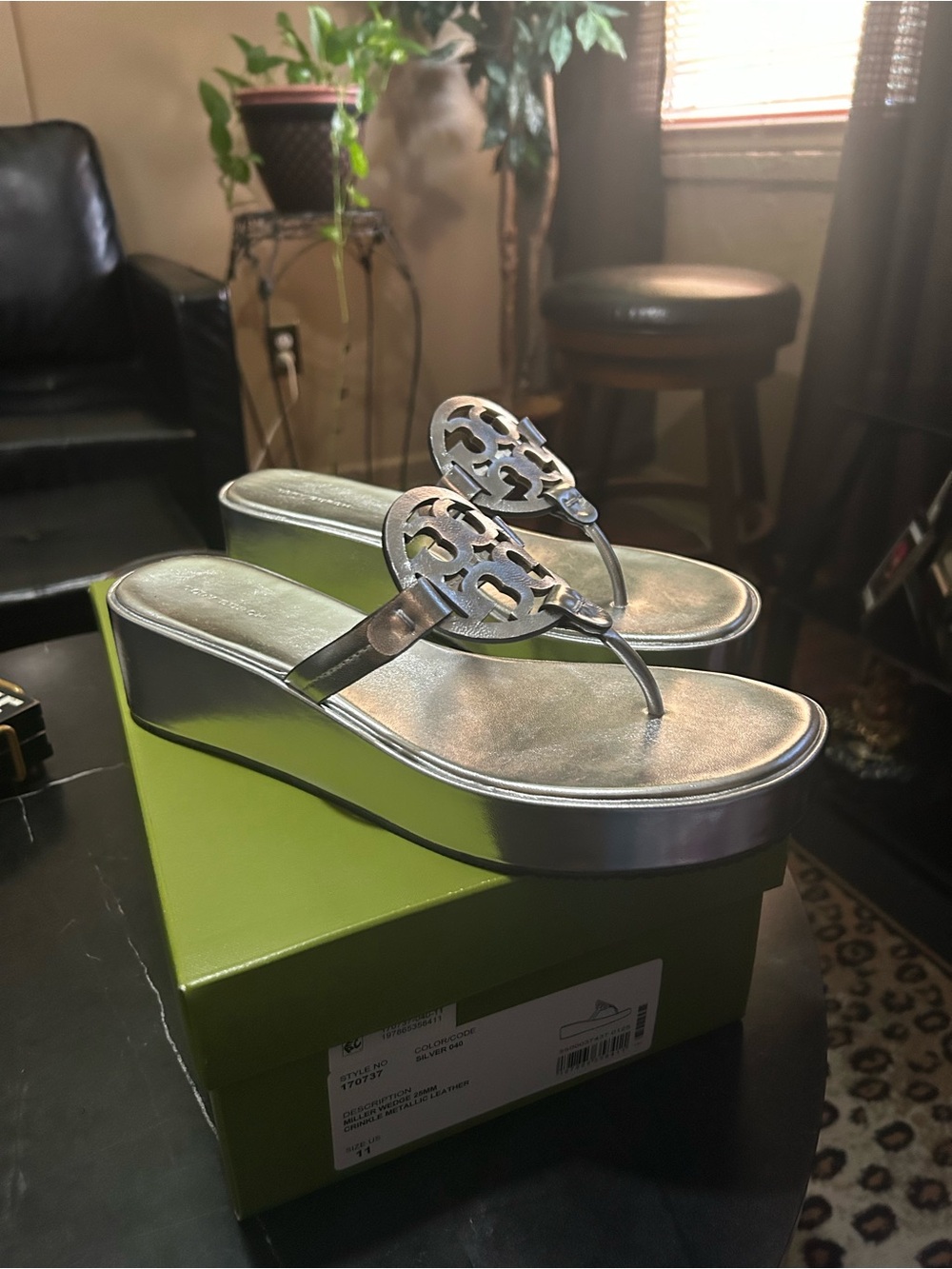 Tory Burch Women’s Miller Metallic Thong Leather 25mm Wedge Sandal - Never Worn - Picture 5 of 7